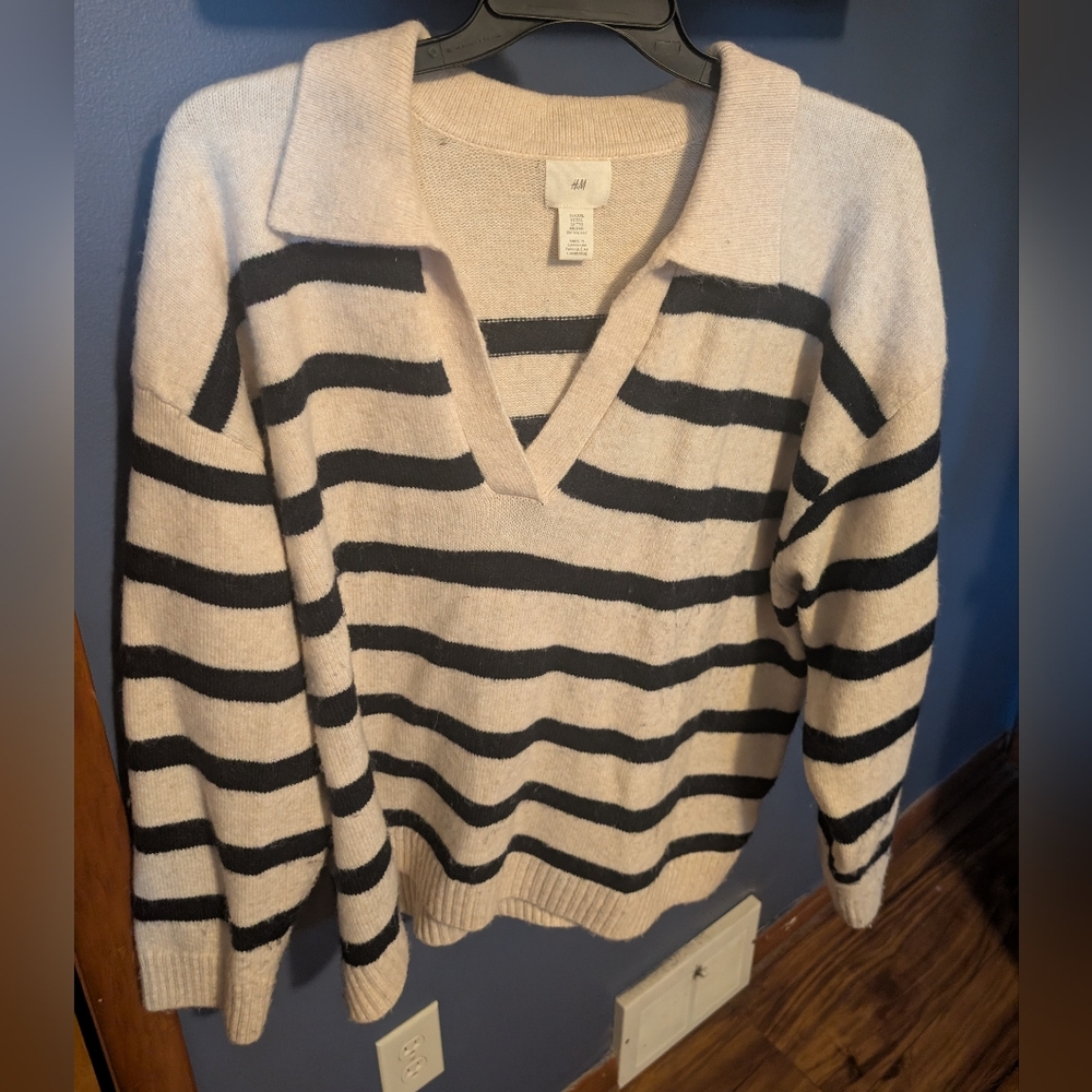 H&M collared Sweater